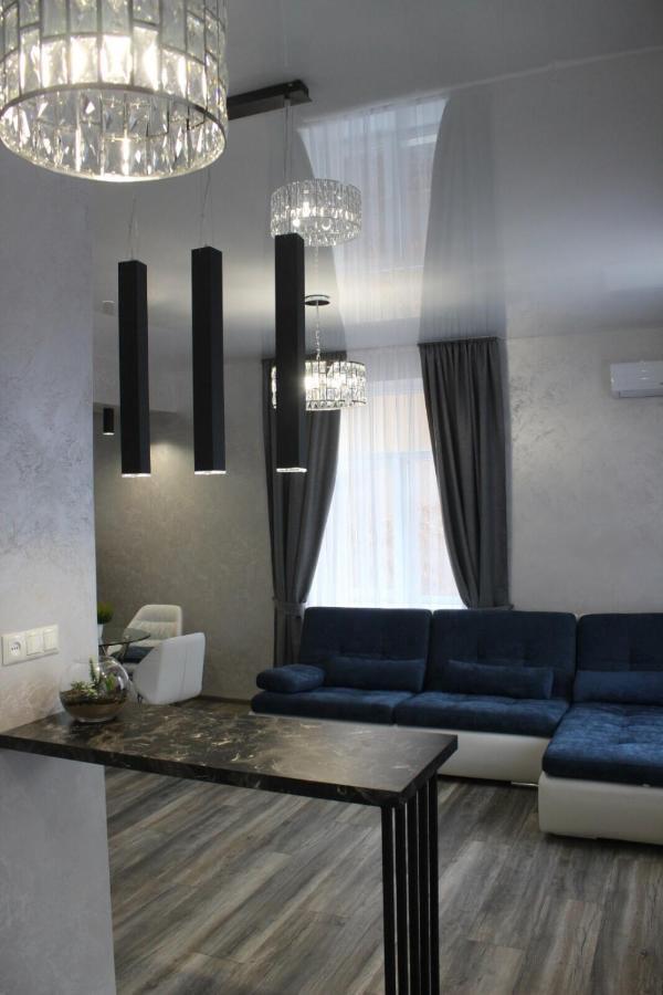 New Luxury Apartment In The Center On Konstitution Square Харьков Экстерьер фото